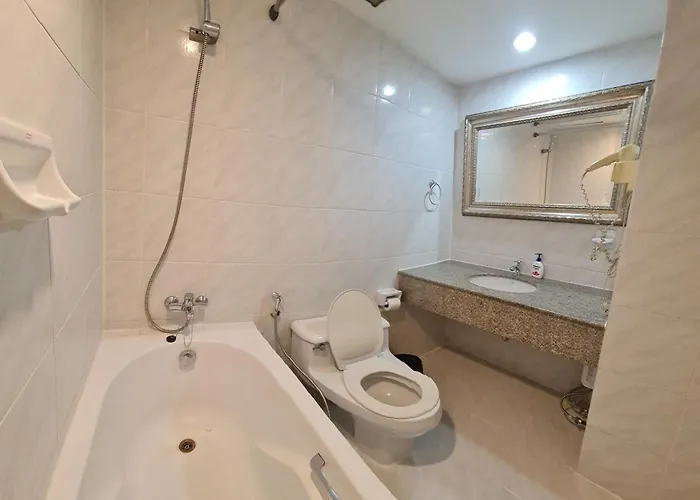 Comfort 1br 2 King Beds, Value Stay, Near Bts Nana *