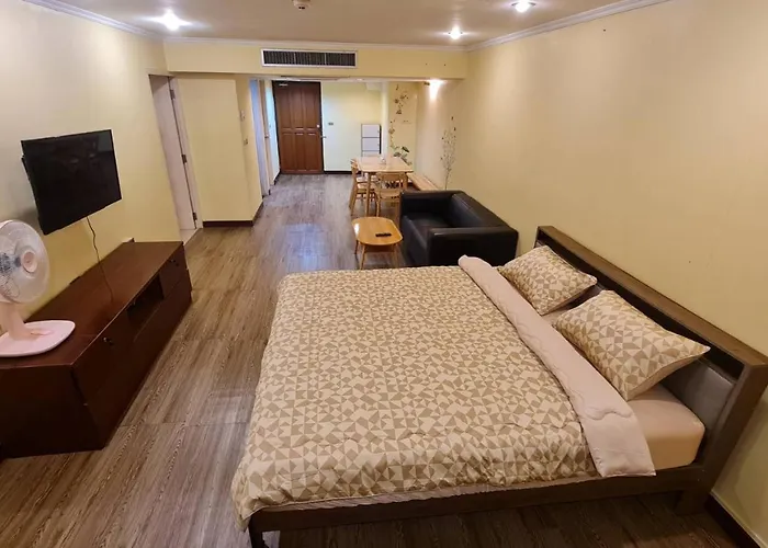 Comfort 1br 2 King Beds, Value Stay, Near Bts Nana * Bangkok