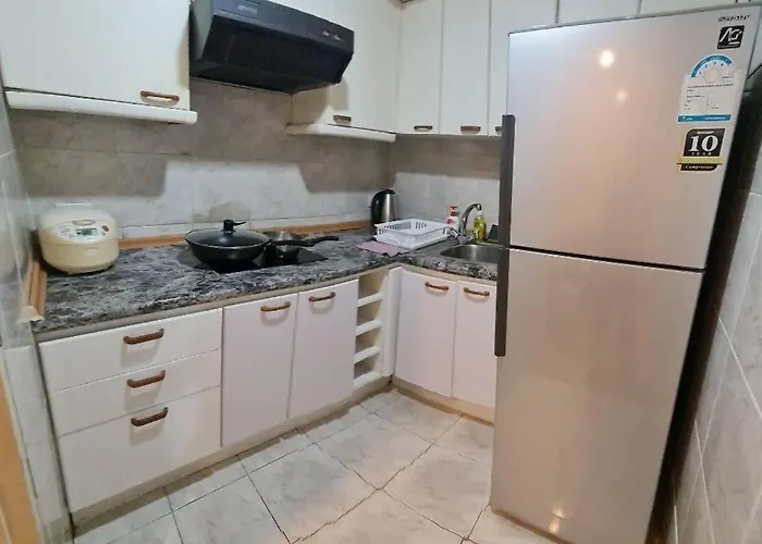 Comfort 1br 2 King Beds, Value Stay, Near Bts Nana * Bangkok